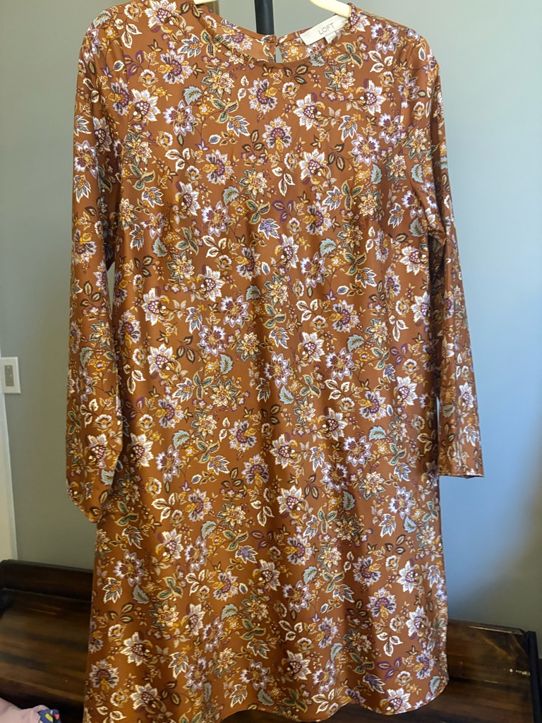 Loft Floral Shift Dress In Rust Brown